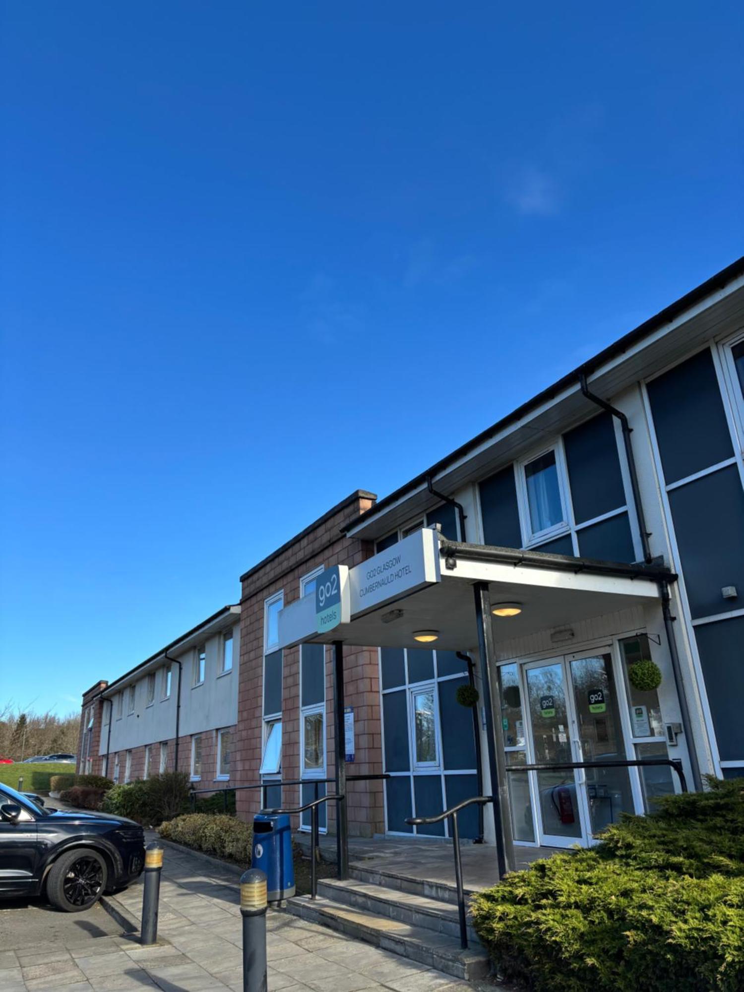 Go2 Glasgow Cumbernauld Hotel - Free Parking And Pet Friendly Екстер'єр фото
